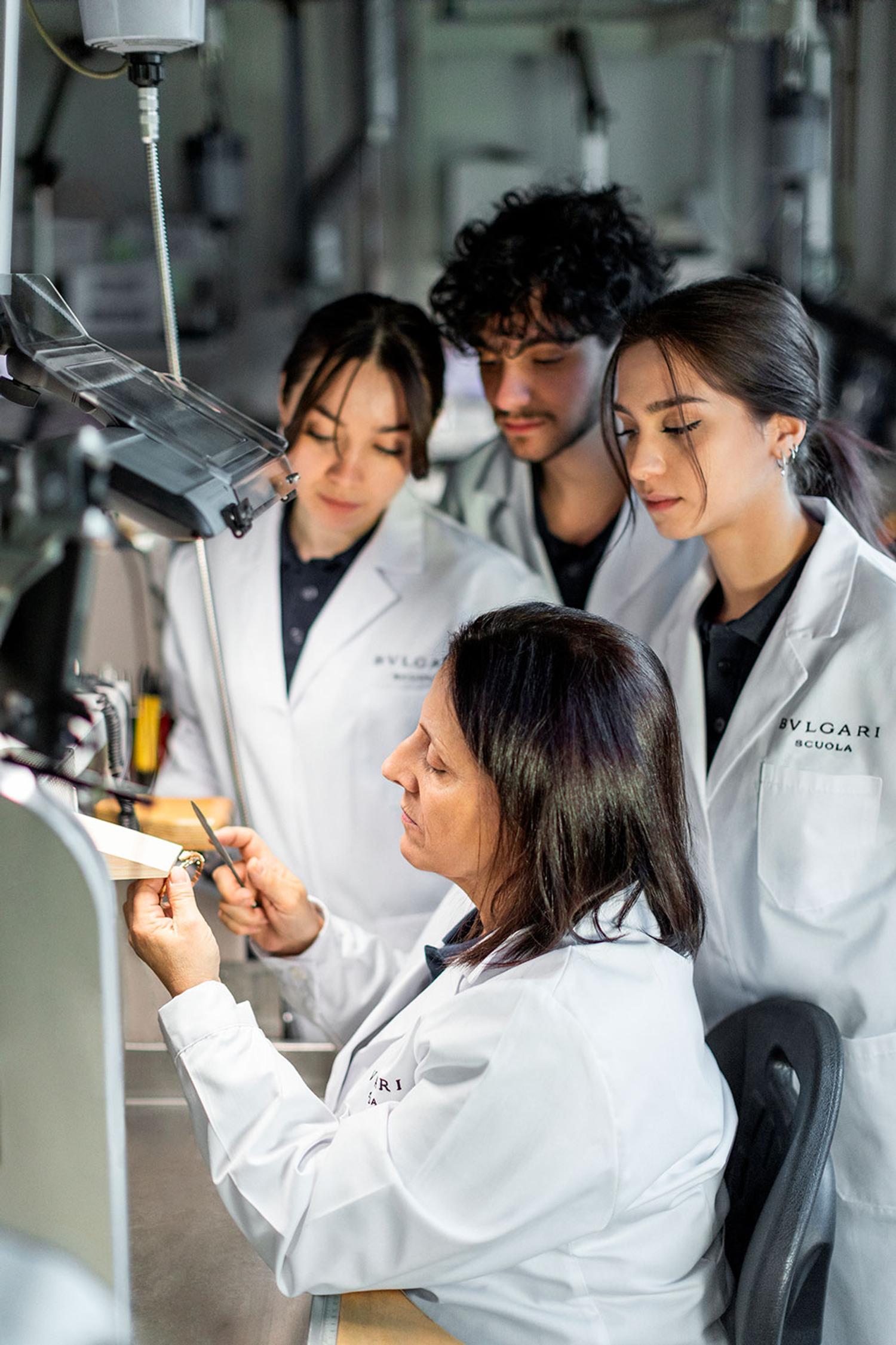 ecole bvlgari travailler dans la joaillerie de luxe