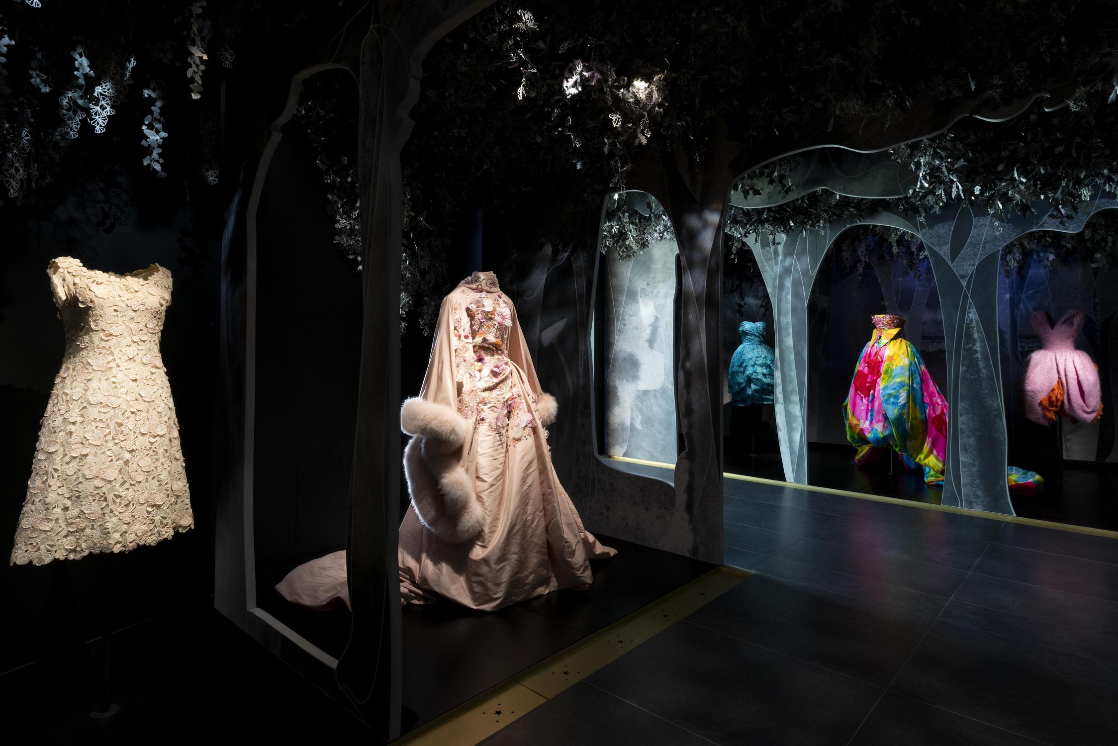 dior aux journ&eacute;es du patrimoine 2023 visite luxe paris