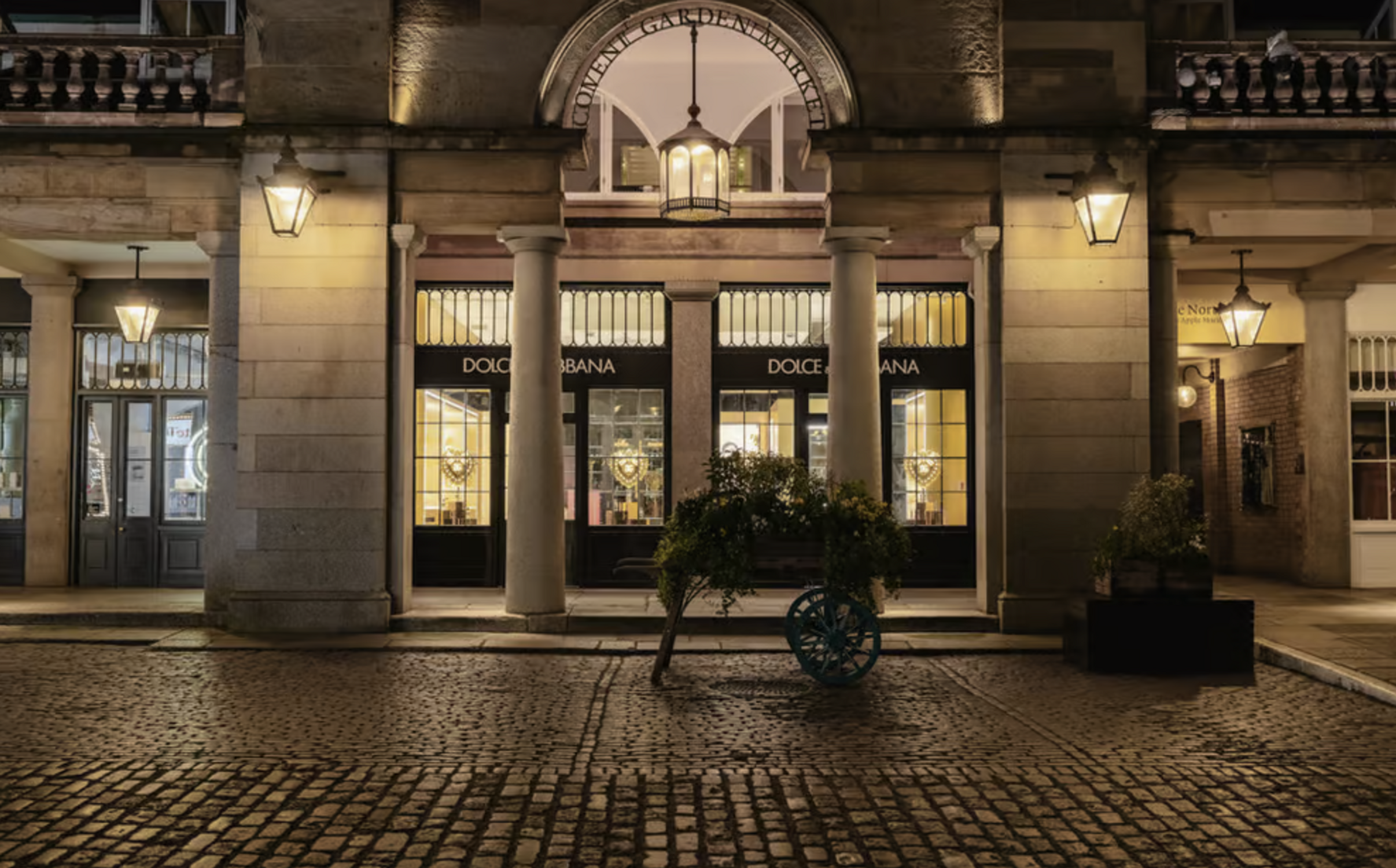 Nouvelle boutique dolce & gabbana &agrave; londres covent garden