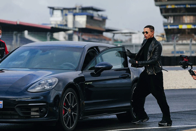 Porsche s’allie à Olivier Rousteing.