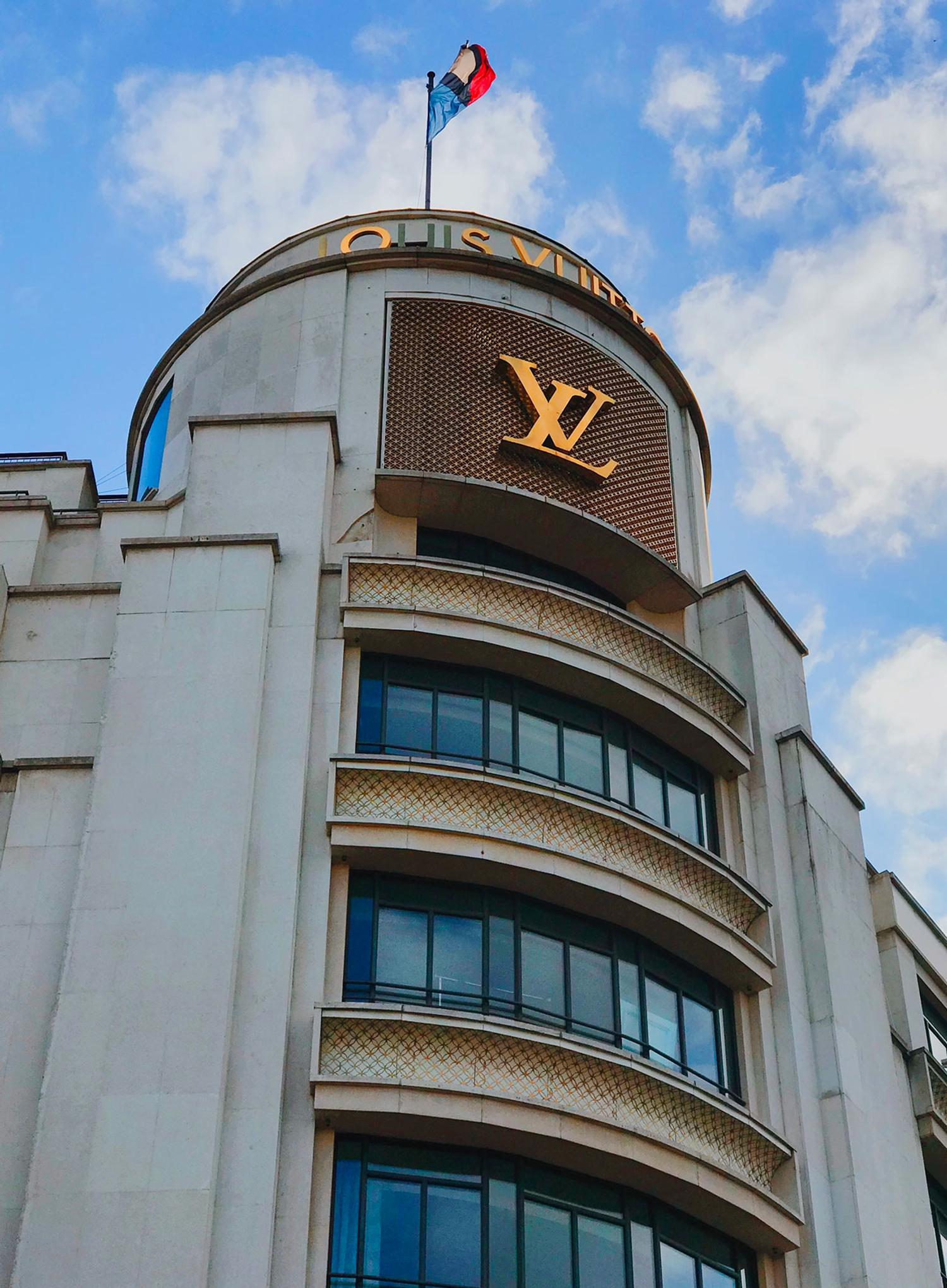 vuitton champs elys&eacute;es